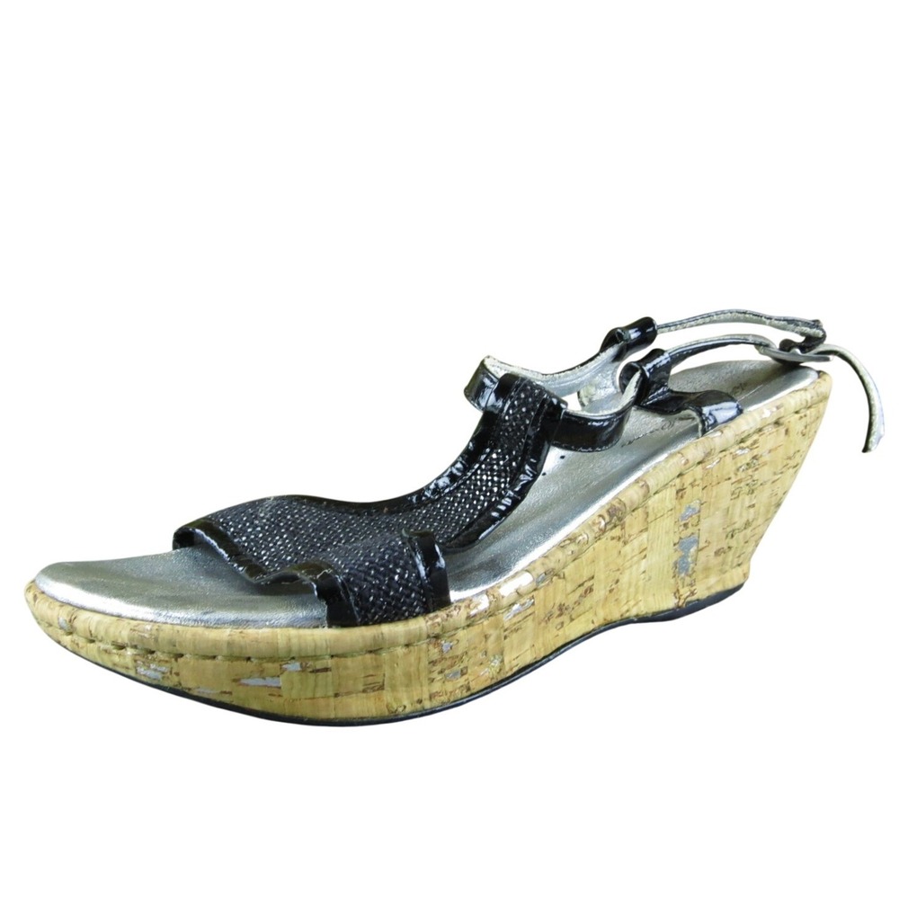 Born Women's Crown Gladiator Black Patent Leather Size 6M‎ Gently Used 2025